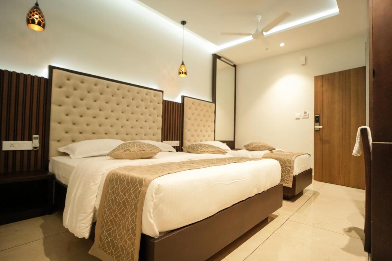 Hotel Sulu Residency Kochi Esterno foto