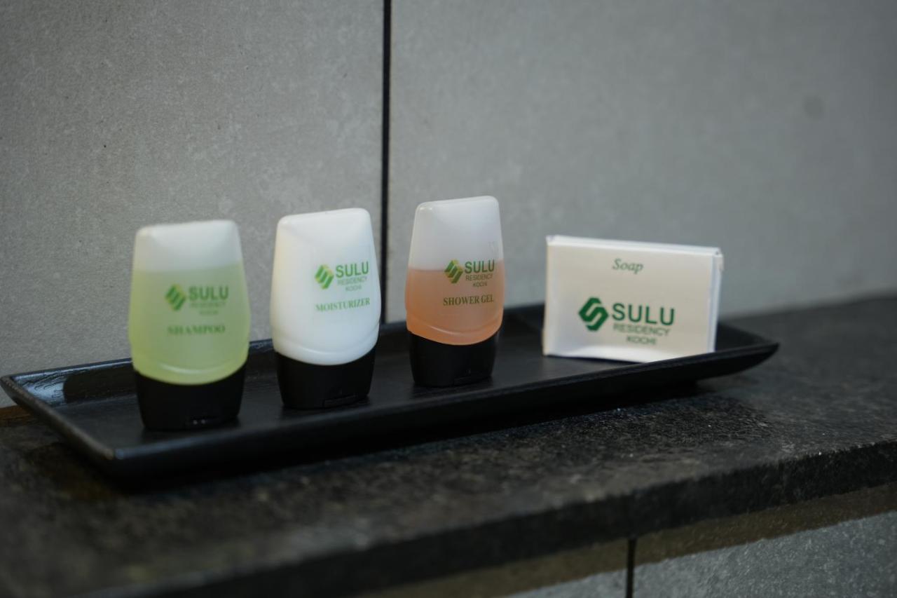 Hotel Sulu Residency Kochi Esterno foto