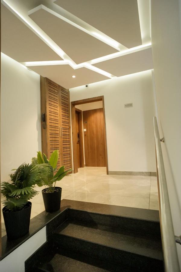 Hotel Sulu Residency Kochi Esterno foto